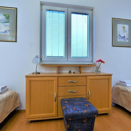 Villa Nora Tučepi Екстериор снимка