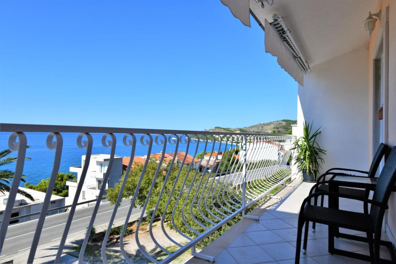 Villa Nora Tučepi Екстериор снимка