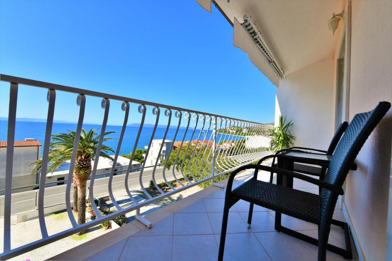 Villa Nora Tučepi Екстериор снимка