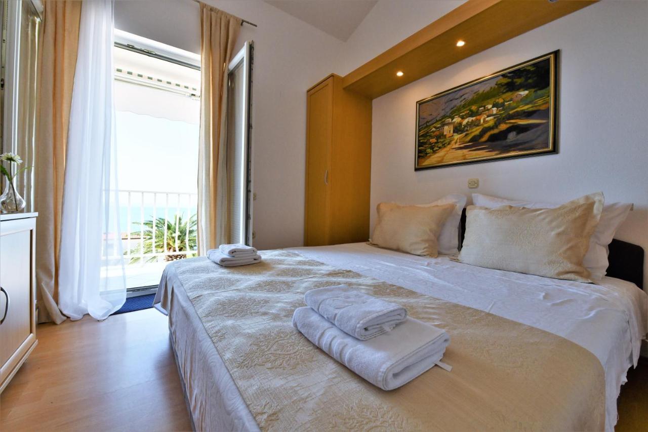 Villa Nora Tučepi Екстериор снимка