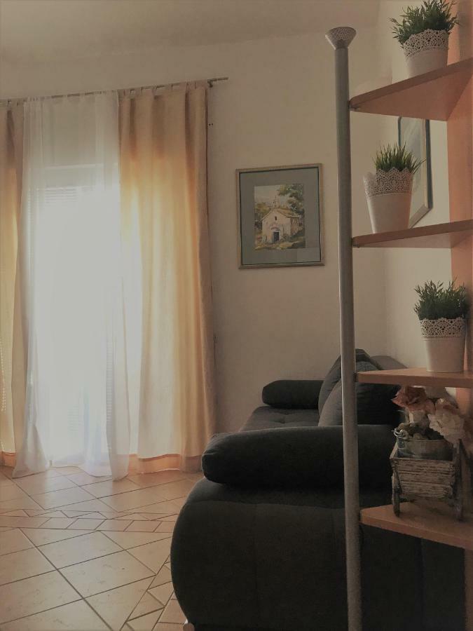 Villa Nora Tučepi Екстериор снимка